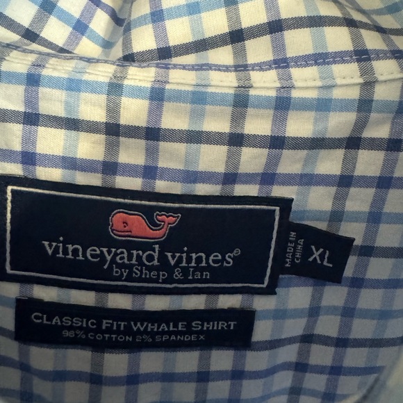 Vineyard Vines By Shep & Ian Size XL Classic Fit Whale Shirt Blue and White cks - Picture 3 of 14